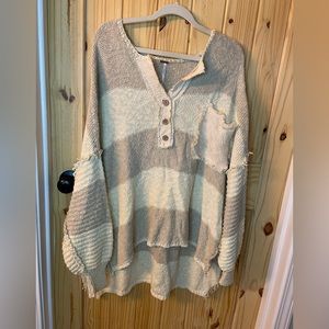 NWT Free People Oversized Sweater, Size Small, Color Pebble Combo